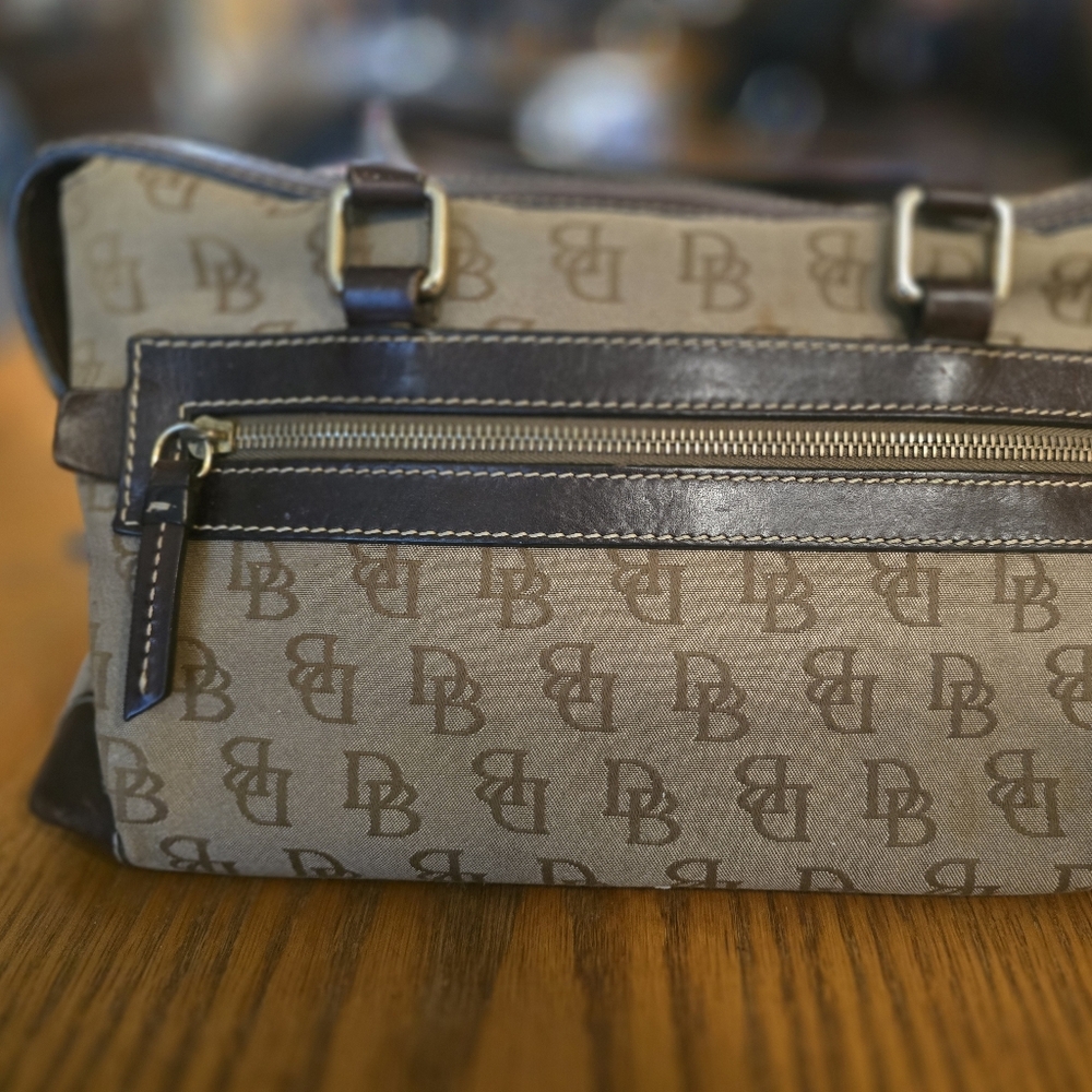 Dooney & Bourke Double Pocket w/ Locks Leather / Signature Canvas Satchel Purse - Picture 3 of 10